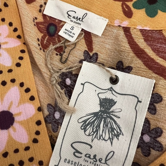 Easel Retro Boho Mustard Yellow Multicolor Floral Babydoll Tunic Top Size Smalll - Picture 5 of 7